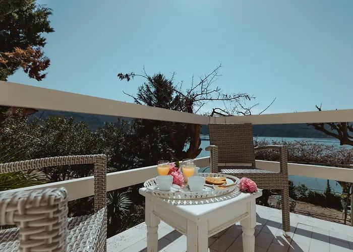 Hotel La Culla Del Lago